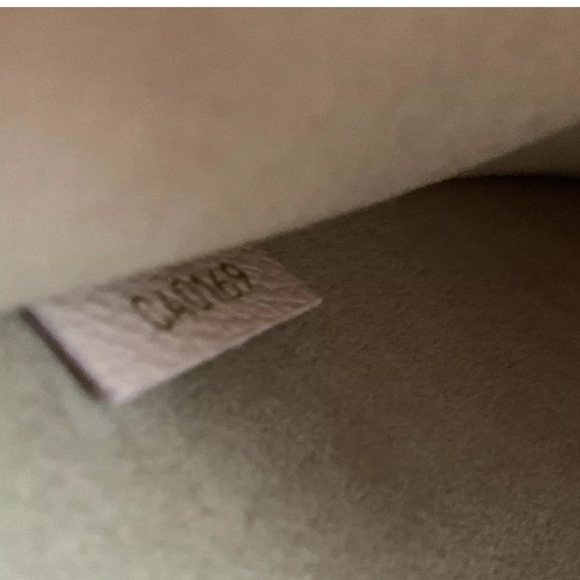 Beaumarchais LV Crossbody - Picture 2 of 7